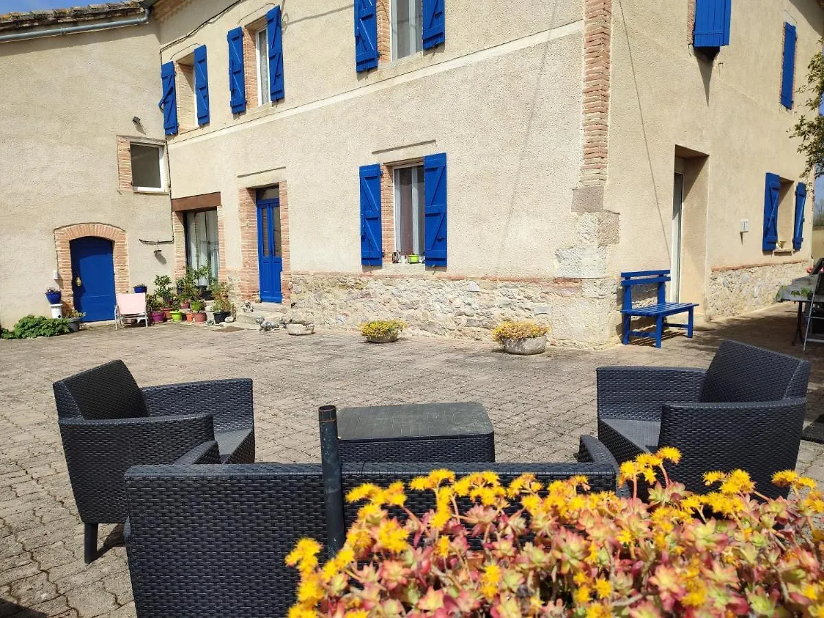 Bed & Breakfast Relais De La Poste Ch Rose Bed and Breakfast Monclar-de-Quercy