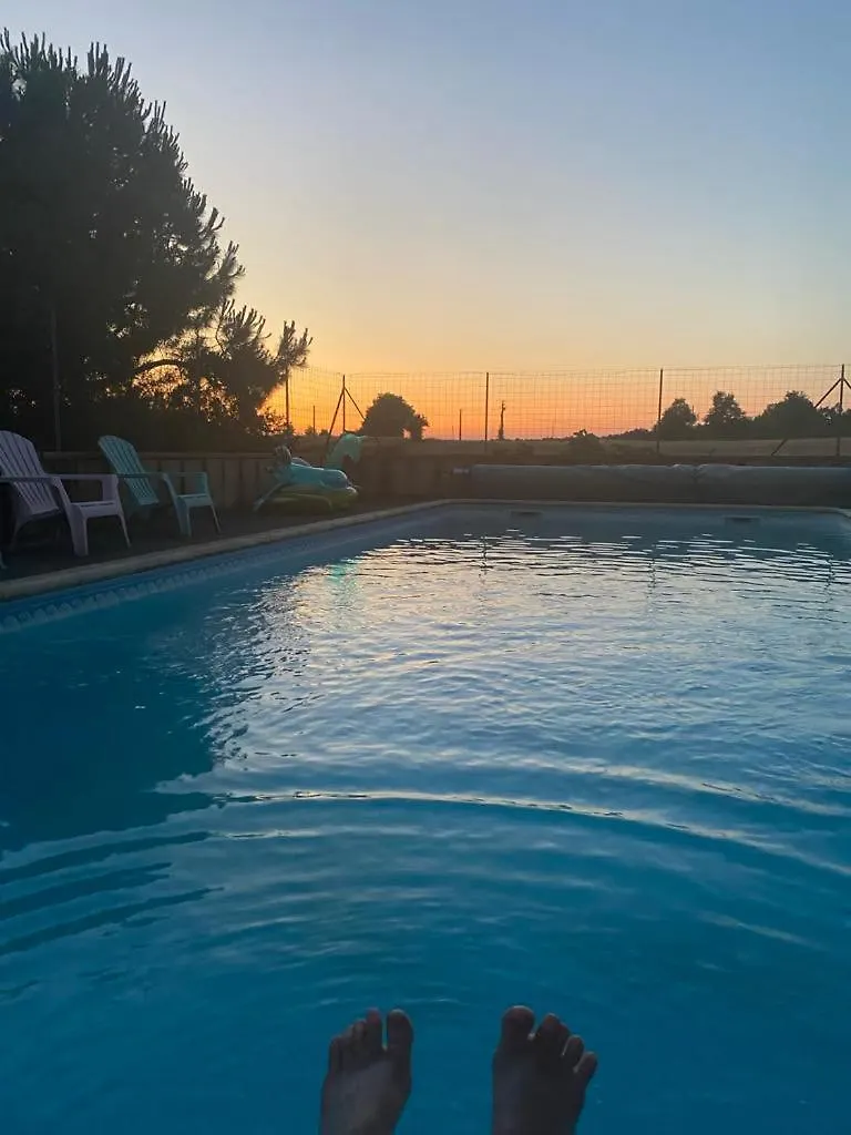 Relais De La Poste Ch Rose Bed and Breakfast Monclar-de-Quercy 0*,